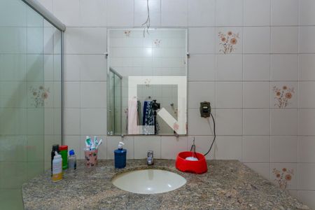 Casa à venda com 360m², 4 quartos e 2 vagasBanheiro Social