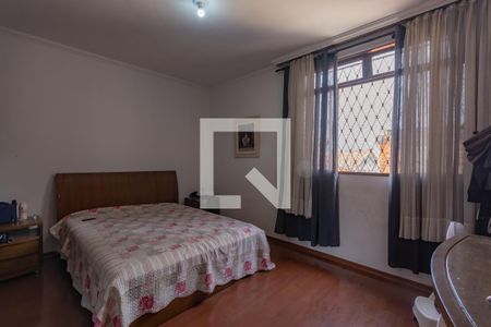 Casa à venda com 360m², 4 quartos e 2 vagasSuíte 1