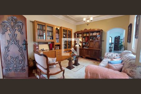 Sala 1 de estar de casa à venda com 4 quartos, 220m² em Vila Floresta, Santo André