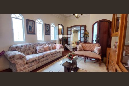 Sala 1 de estar de casa à venda com 4 quartos, 220m² em Vila Floresta, Santo André