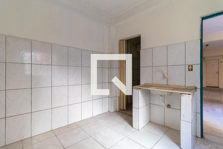 Quarto/Cozinha de casa para alugar com 1 quarto, 30m² em Jardim Casa Pintada, São Paulo