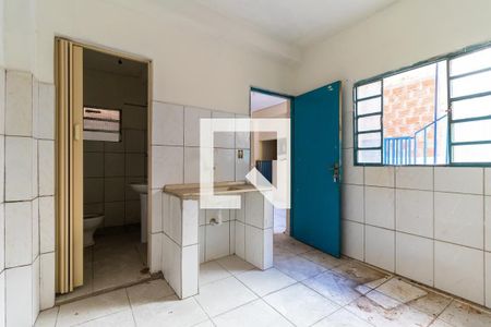 Quarto/Cozinha de casa para alugar com 1 quarto, 30m² em Jardim Casa Pintada, São Paulo