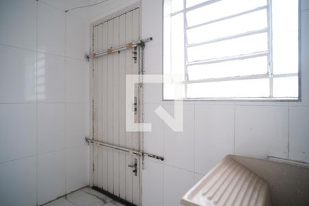 Casa à venda com 300m², 4 quartos e 8 vagasÁrea de Serviço