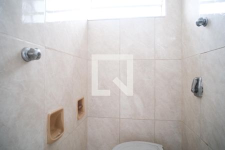 Casa à venda com 300m², 4 quartos e 8 vagasLavabo