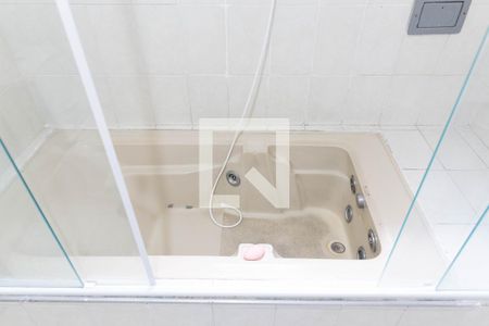 Casa à venda com 125m², 3 quartos e 2 vagas Casa à venda com 125m², 3 quartos e 2 vagasBanheiro da Suite