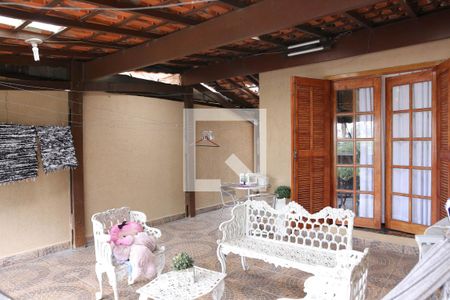 Casa à venda com 125m², 3 quartos e 2 vagas Casa à venda com 125m², 3 quartos e 2 vagasVaranda do Quarto 3