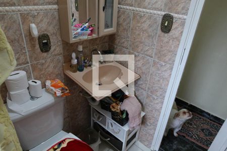 Casa à venda com 125m², 3 quartos e 2 vagas Casa à venda com 125m², 3 quartos e 2 vagasBanheiro Social