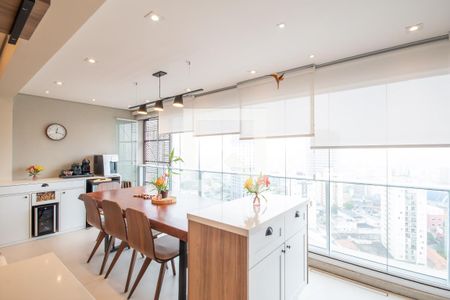 Sacada de apartamento à venda com 2 quartos, 96m² em Centro, Osasco