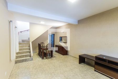Sala   de casa para alugar com 3 quartos, 150m² em Vila Santos, São Paulo