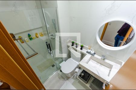 Apartamento à venda com 65m², 2 quartos e 2 vagasBanheiro