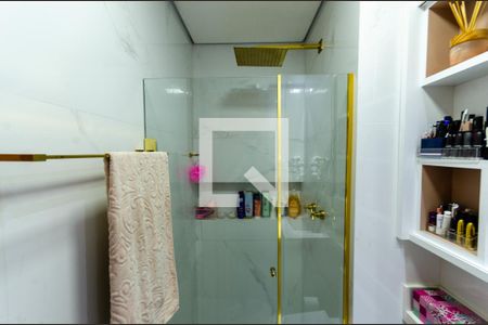 Apartamento à venda com 65m², 2 quartos e 2 vagasBanheiro da Suíte