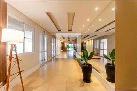 Apartamento à venda com 65m², 2 quartos e 2 vagasHall de entrada