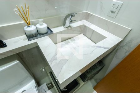 Apartamento à venda com 65m², 2 quartos e 2 vagasBanheiro