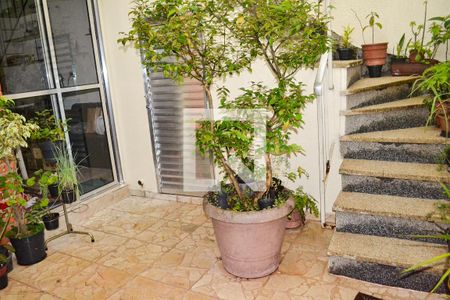 Casa à venda com 200m², 3 quartos e 2 vagasÁrea Externa