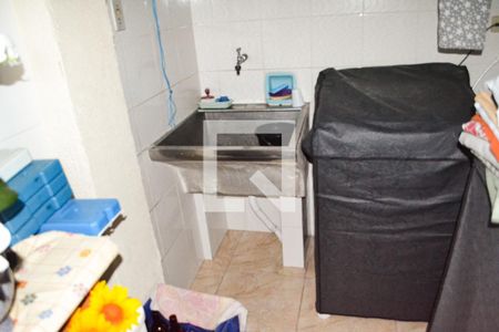 Casa à venda com 200m², 3 quartos e 2 vagasÁrea de Serviço