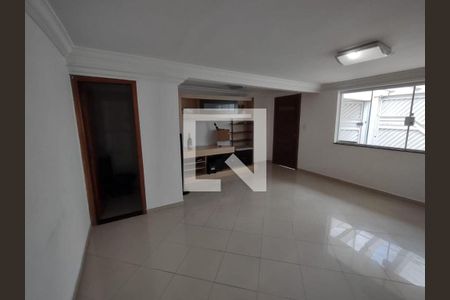 Casa à venda com 2 quartos, 122m² em Jardim Alvorada, Santo André