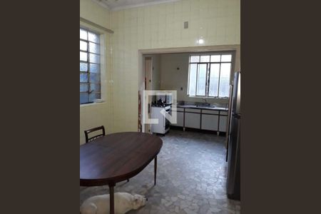 Casa à venda com 3 quartos, 280m² em Santa Paula, São Caetano do Sul