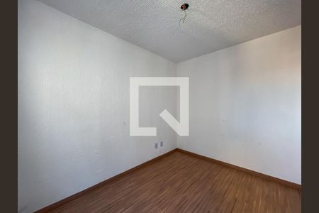 Quarto 2 de apartamento à venda com 2 quartos, 41m² em Sarandi, Porto Alegre