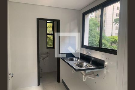 Apartamento à venda com 3 quartos, 107m² em Funcionários, Belo Horizonte