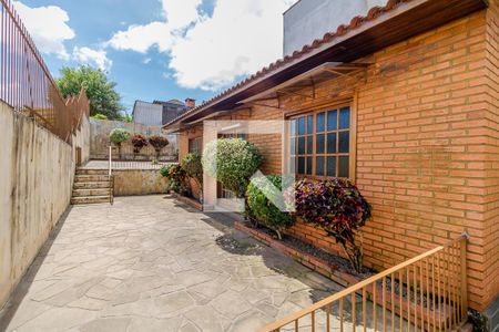Casa à venda com 85m², 2 quartos e 2 vagas Casa à venda com 85m², 2 quartos e 2 vagasQuintal