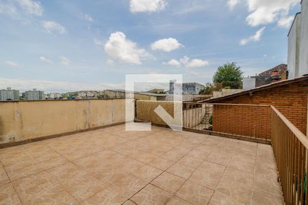 Casa à venda com 85m², 2 quartos e 2 vagas Casa à venda com 85m², 2 quartos e 2 vagasVaranda