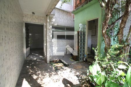 Casa à venda com 250m², 4 quartos e 2 vagasÁrea de Serviço