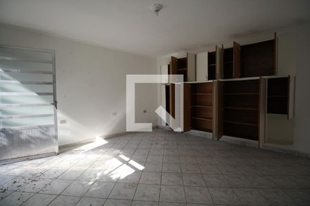 Casa à venda com 250m², 4 quartos e 2 vagasQuarto de Serviço