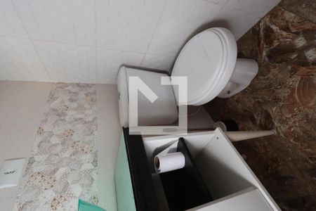 Casa à venda com 160m², 5 quartos e 1 vagaLavabo