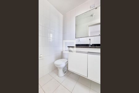 Banheiro da Suíte de apartamento para alugar com 2 quartos, 64m² em Jardim Oriente, São José dos Campos