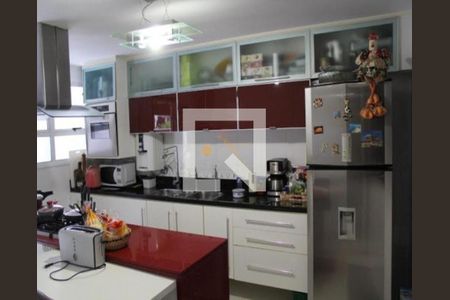 Casa à venda com 4 quartos, 226m² em Recreio dos Bandeirantes, Rio de Janeiro