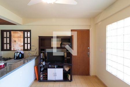 Salas de casa de condomínio para alugar com 1 quarto, 98m² em Loteamento Caminhos de San Conrado (sousas), Campinas