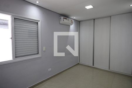 Quarto Suíte de casa para alugar com 2 quartos, 78m² em Jardim Tres Marias, Guarujá
