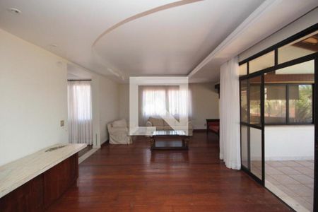 Casa à venda com 5 quartos, 700m² em Belvedere, Belo Horizonte