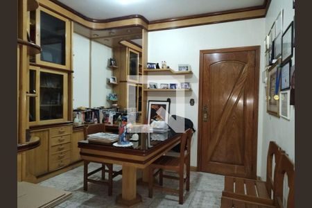 Casa à venda com 5 quartos, 450m² em Vila Londrina, São Paulo