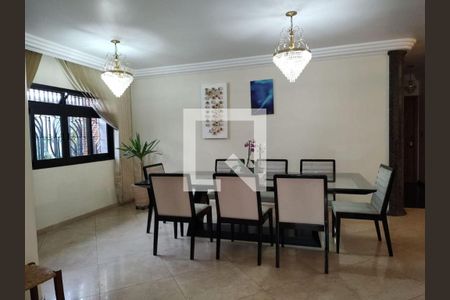 Casa à venda com 5 quartos, 450m² em Vila Londrina, São Paulo