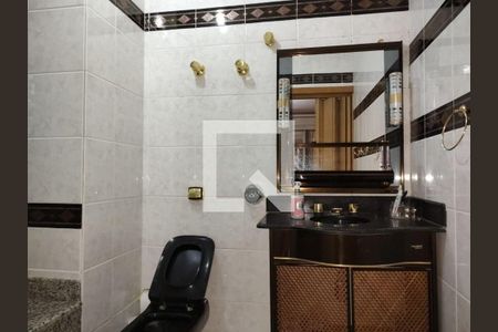 Casa à venda com 5 quartos, 450m² em Vila Londrina, São Paulo