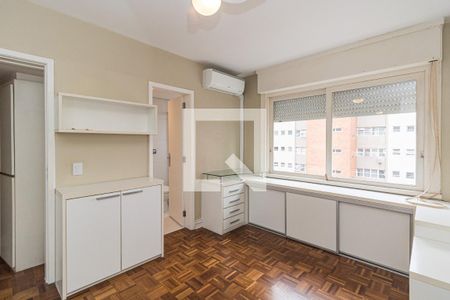 Quarto 1 suite de apartamento para alugar com 3 quartos, 120m² em São João, Porto Alegre