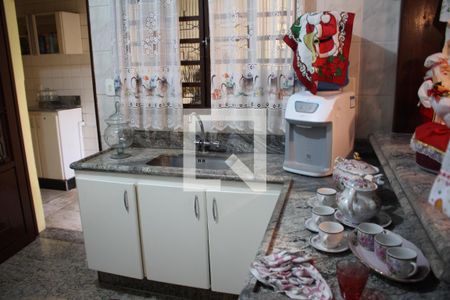 Casa à venda com 420m², 5 quartos e 6 vagasCozinha