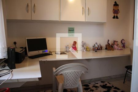 Casa à venda com 420m², 5 quartos e 6 vagasEscritório