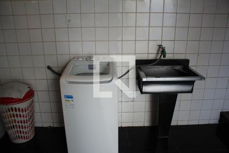 Casa à venda com 420m², 5 quartos e 6 vagasÁrea de Serviço