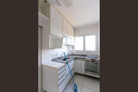 Apartamento à venda com 74m², 2 quartos e 1 vaga Apartamento à venda com 74m², 2 quartos e 1 vagaCozinha