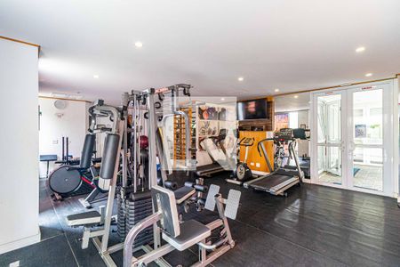 Apartamento à venda com 74m², 2 quartos e 1 vaga Apartamento à venda com 74m², 2 quartos e 1 vagaÁrea comum - Academia