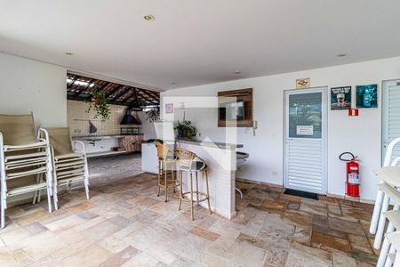 Apartamento à venda com 74m², 2 quartos e 1 vaga Apartamento à venda com 74m², 2 quartos e 1 vagaÁrea comum - Churrasqueira