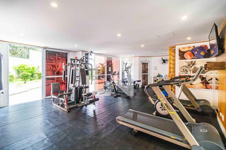 Apartamento à venda com 74m², 2 quartos e 1 vaga Apartamento à venda com 74m², 2 quartos e 1 vagaÁrea comum - Academia