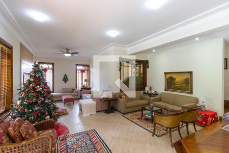 Sala de casa de condomínio à venda com 4 quartos, 455m² em Vila Madalena, Campinas