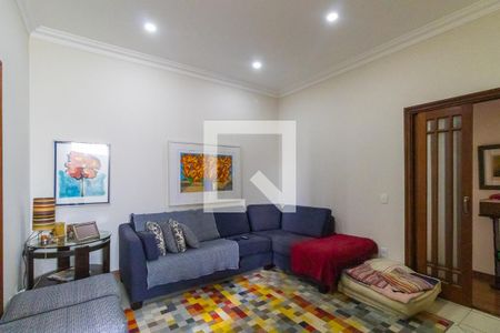 Sala de TV de casa de condomínio à venda com 4 quartos, 455m² em Vila Madalena, Campinas