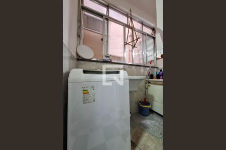 Apartamento para alugar com 130m², 3 quartos e 1 vagaÁrea de Serviço