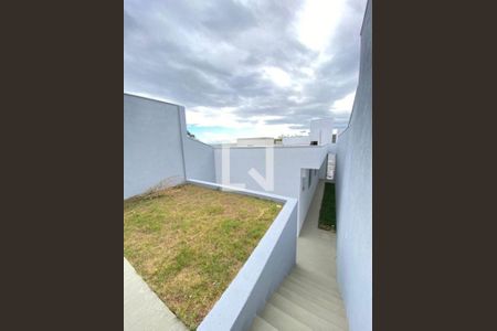 Casa à venda com 3 quartos, 105m² em Portal do Sol, Lagoa Santa
