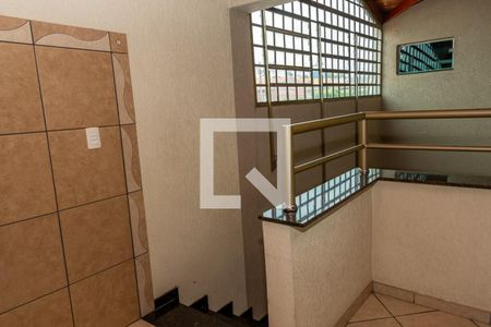 Casa para alugar com 280m², 3 quartos e 4 vagasPiso superior-Área de lazer coberta