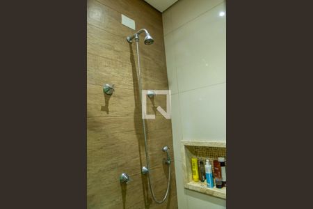 Casa para alugar com 280m², 3 quartos e 4 vagasDetalhe Banheiro da Suíte-Chuveiro Gáz ou elétrico